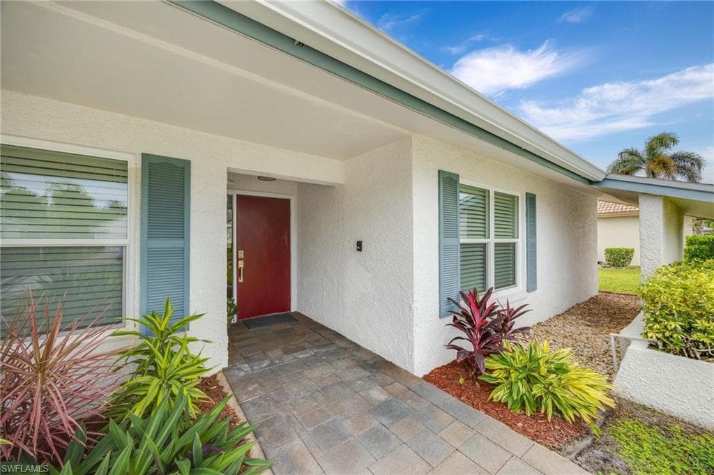 9905 Treasure Cay Ln, Bonita Springs, FL 34135-36