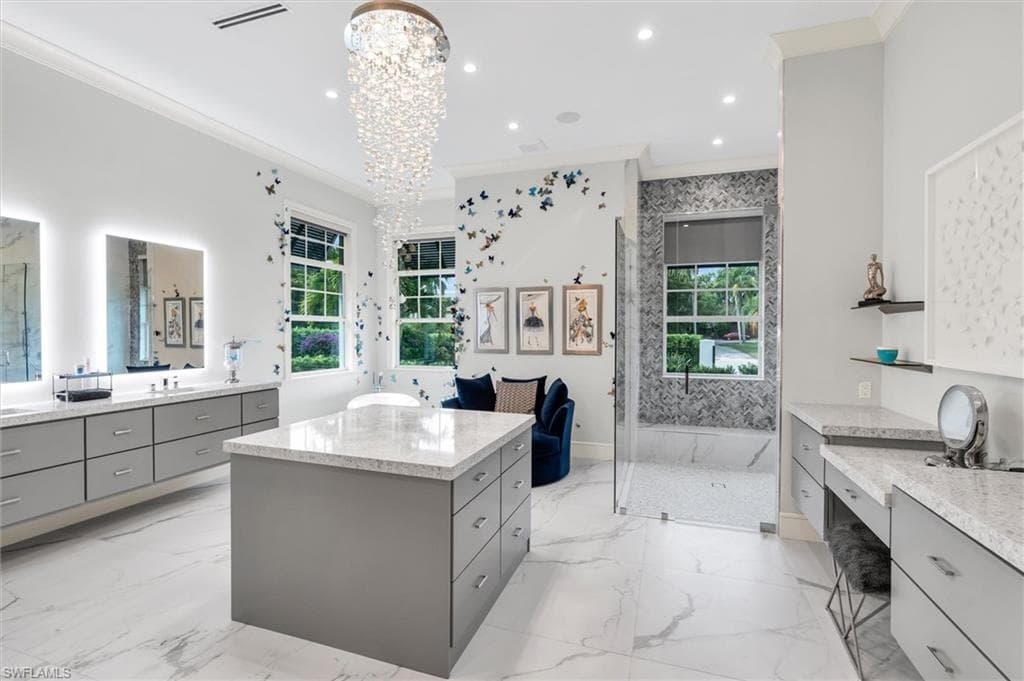 830 Cassena Rd, Naples, Fl 34108-10