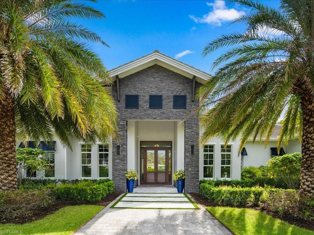 830 Cassena Rd, Naples, Fl 34108-40