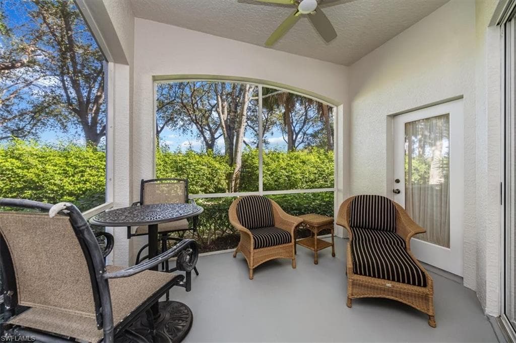 8380 Excalibur Cir H2, Naples, FL 34108-22