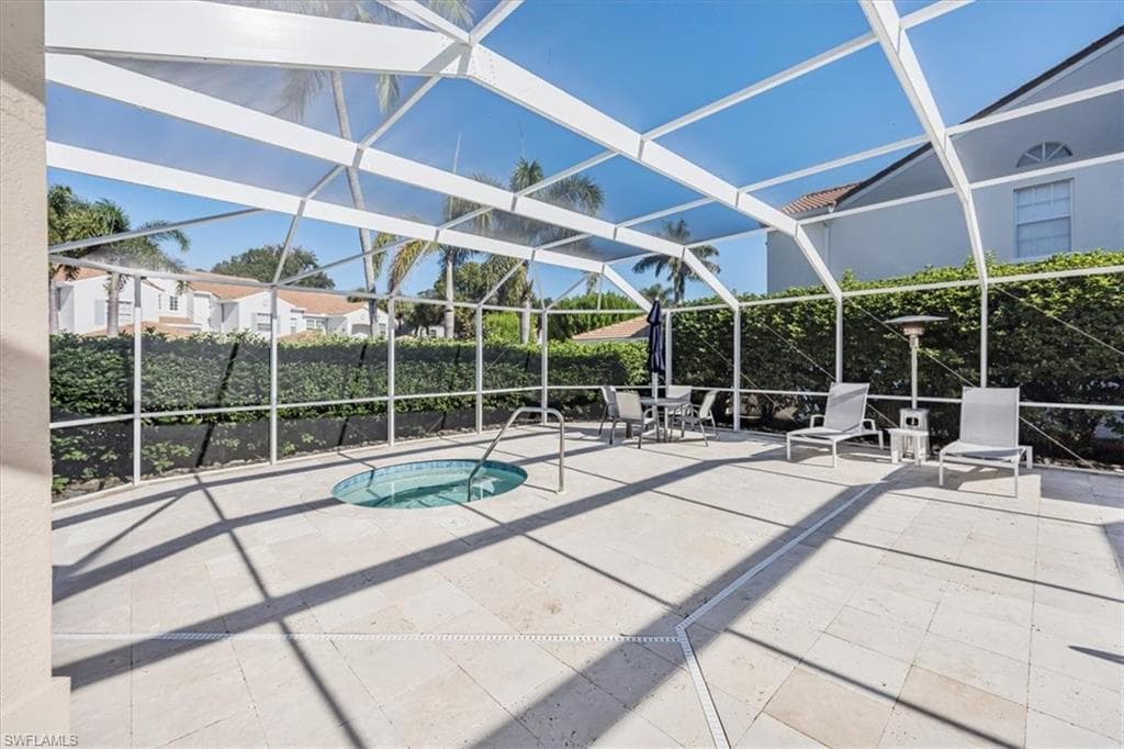 8380 Excalibur Cir H2, Naples, FL 34108-27
