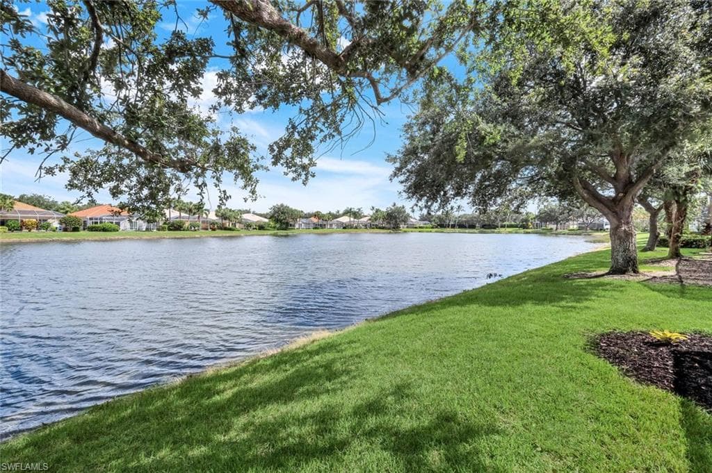 3759 Whidbey Way, Naples, FL 34119-3