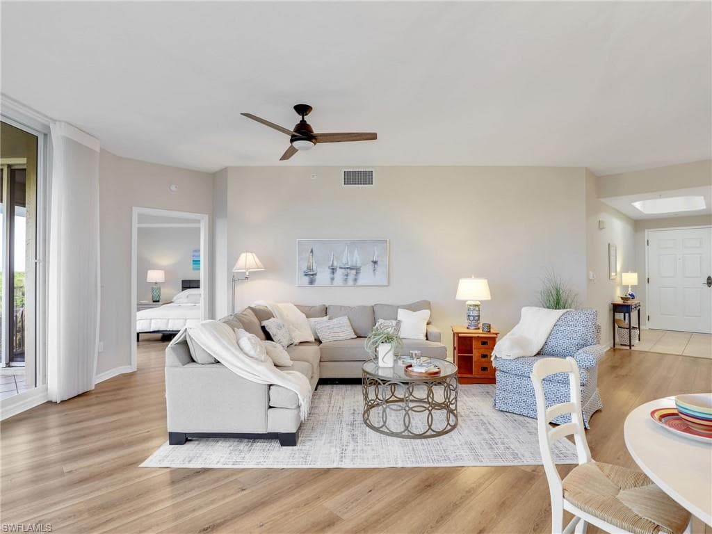 1001 Arbor Lake Dr 102, Naples, FL 34110-10