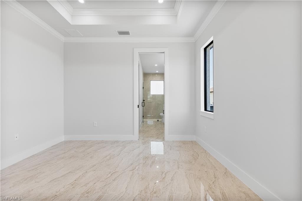 3571 Everglades Blvd S, Naples, FL 34117-10