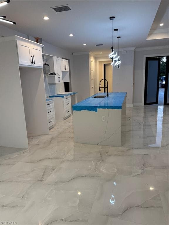 4227 47th Ave NE, Naples, FL 34120-6