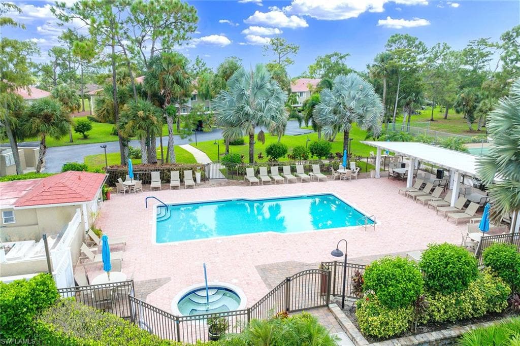 4588 Andover Way 304a, Naples, FL 34112-27