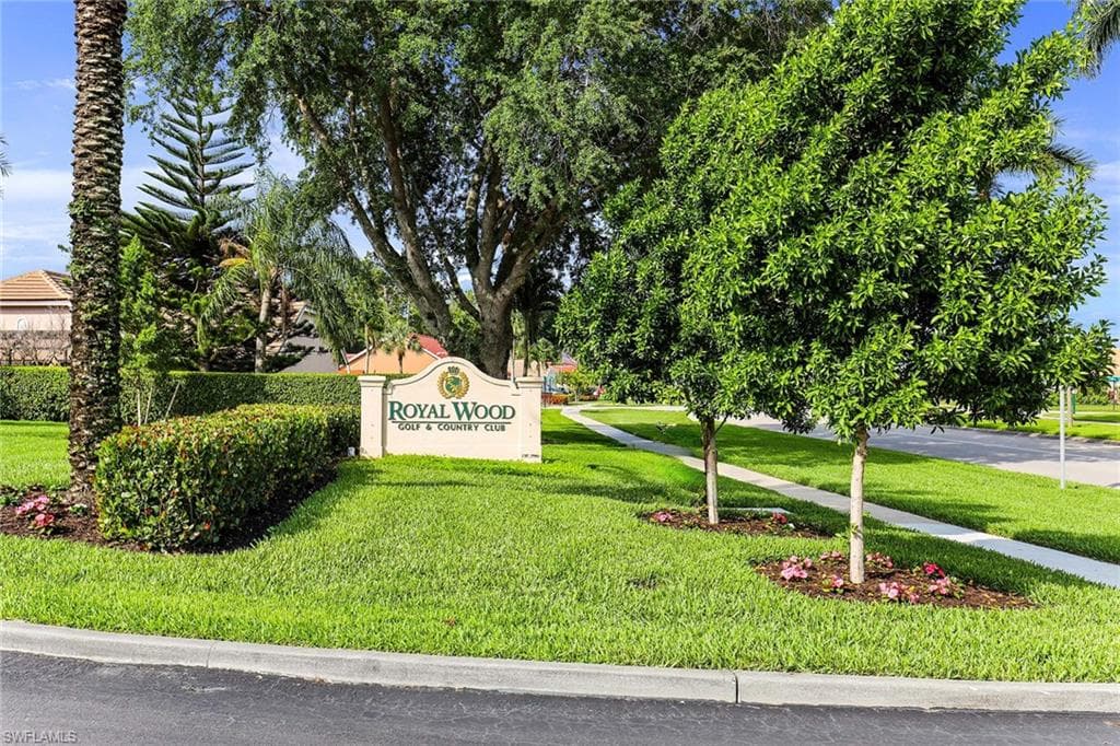 4588 Andover Way 304a, Naples, FL 34112-44