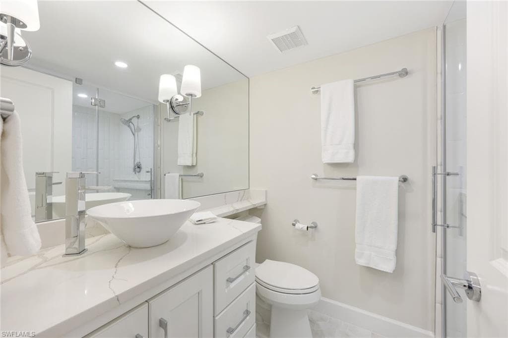 2166 Anchorage Ln A, Naples, FL 34104-18