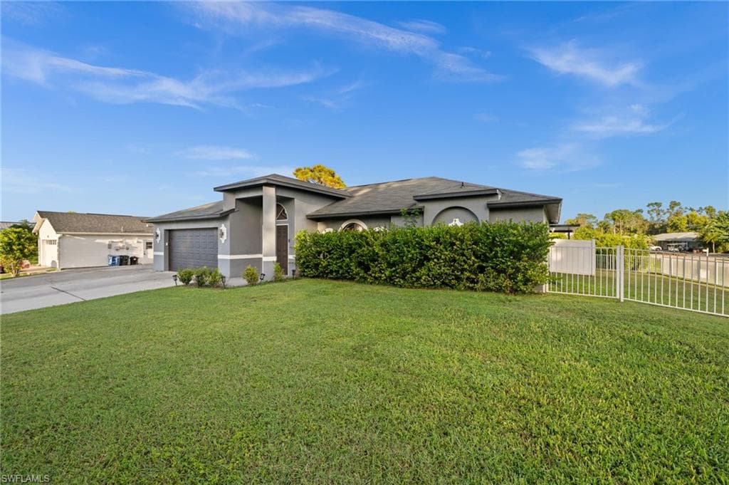 18281 Fuchsia Rd, Fort Myers, FL 33967-1