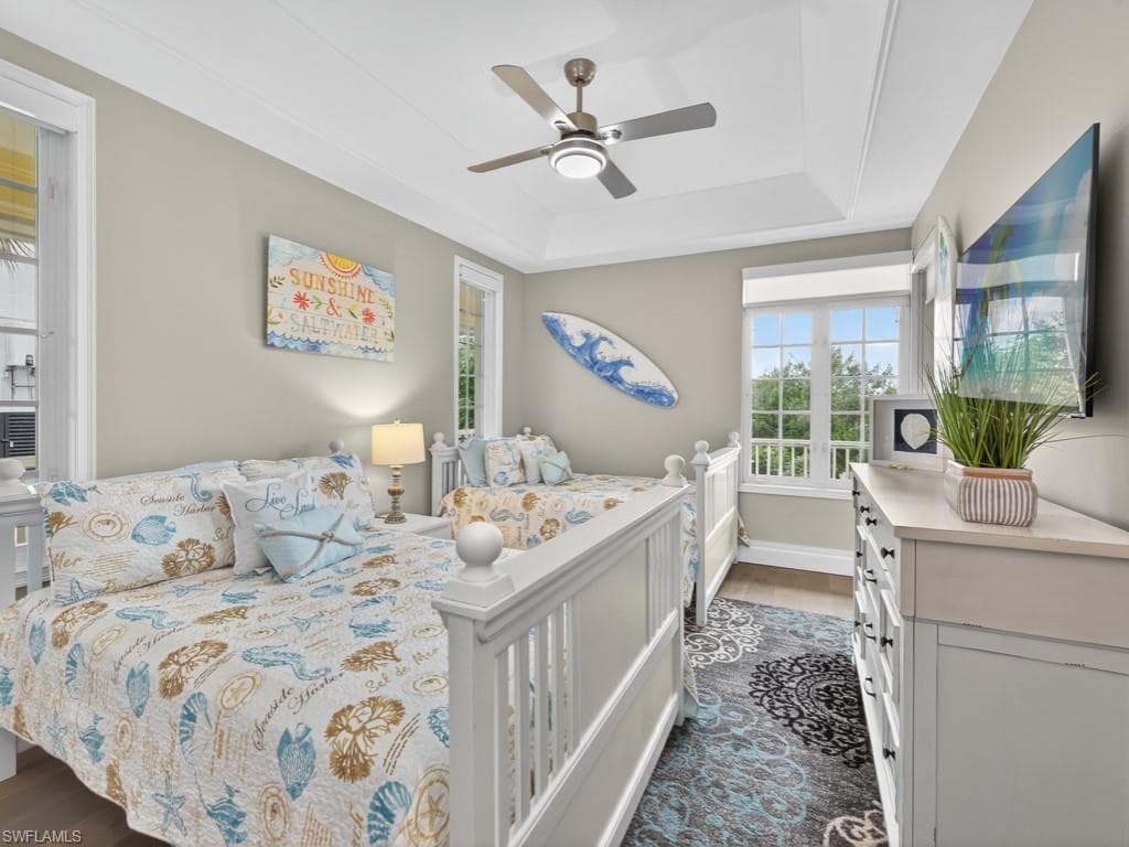 680 Waterside Dr, Marco Island, FL 34145-20