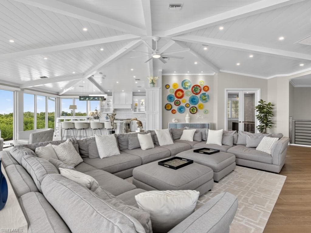 680 Waterside Dr, Marco Island, FL 34145-3