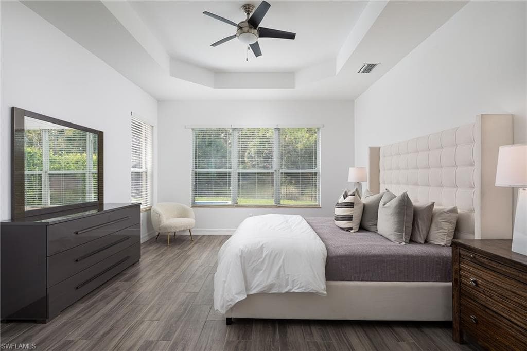 6816 Del Mar Ter, Naples, FL 34105-8