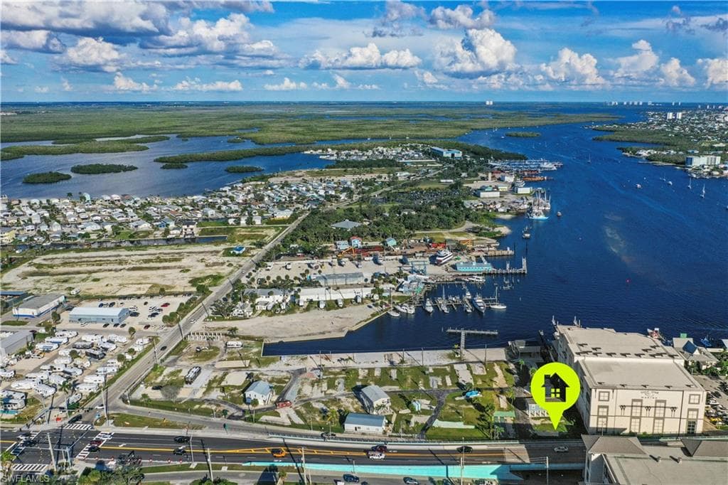 19281 San Carlos Blvd, Fort Myers Beach, FL 33931-8
