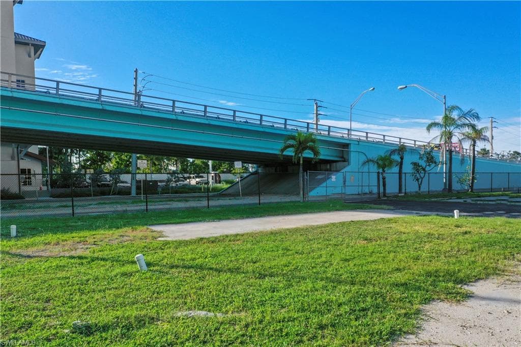19281 San Carlos Blvd, Fort Myers Beach, FL 33931-5