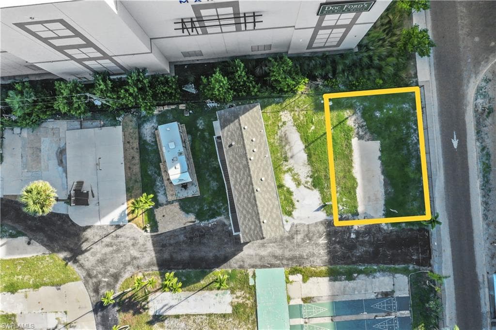 19281 San Carlos Blvd, Fort Myers Beach, FL 33931-6