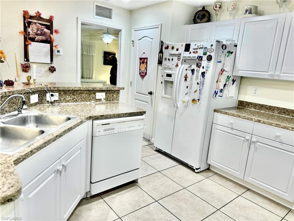 2903 38th St SW, Lehigh Acres, FL 33976-9
