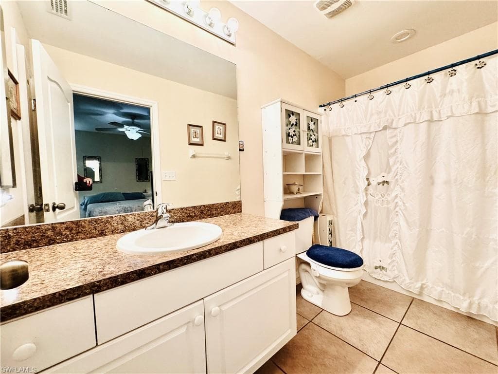 2903 38th St SW, Lehigh Acres, FL 33976-22