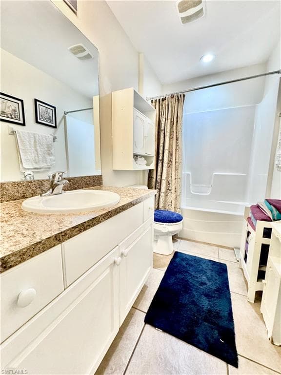 2903 38th St SW, Lehigh Acres, FL 33976-25
