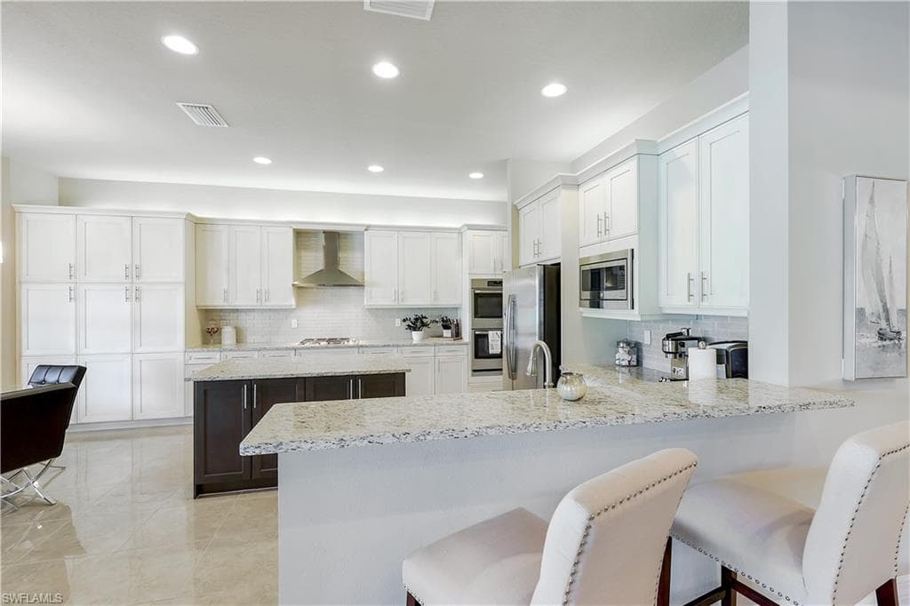 4394 Caldera Cir, Naples, FL 34119-8