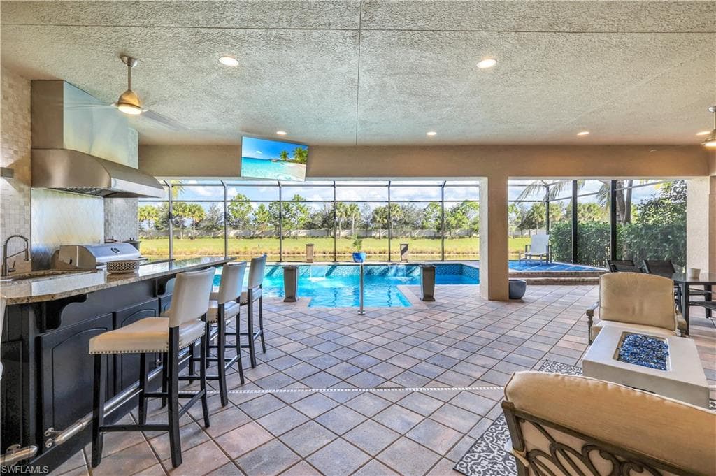 4394 Caldera Cir, Naples, FL 34119-14