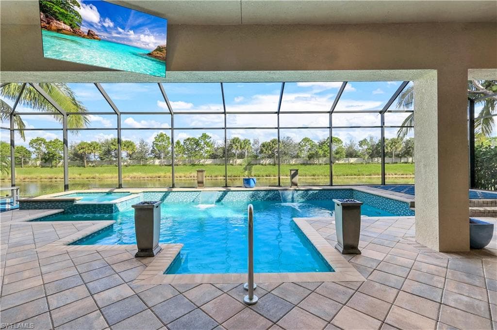 4394 Caldera Cir, Naples, FL 34119-15