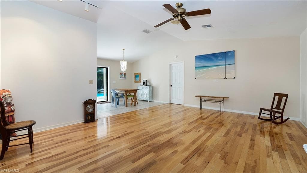 25187 Papillion Dr, Bonita Springs, FL 34135-10