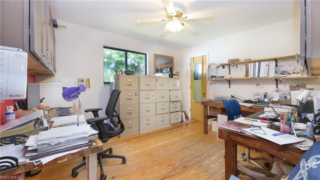 25187 Papillion Dr, Bonita Springs, FL 34135-15