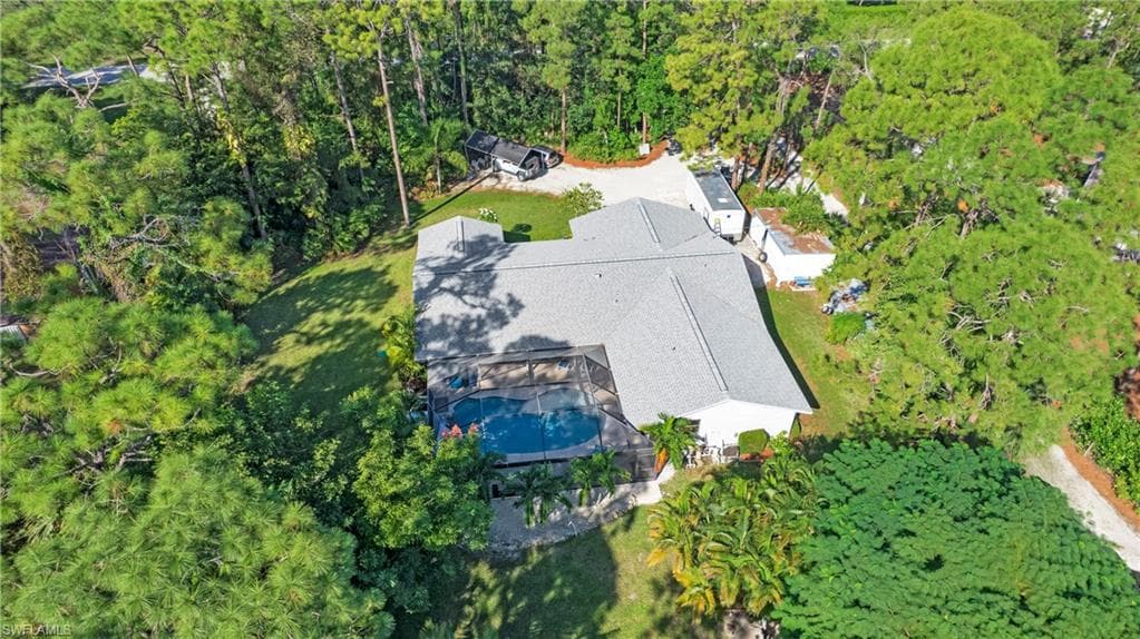 25187 Papillion Dr, Bonita Springs, FL 34135-29