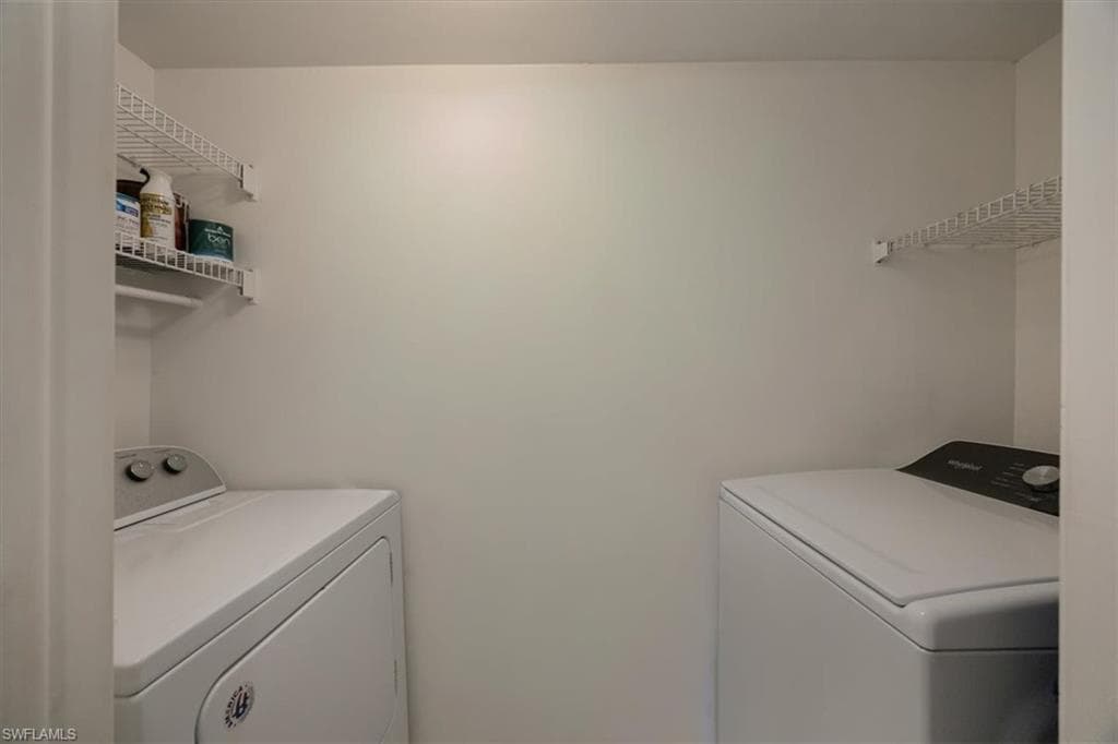 5741 Gage Ln 104d, Naples, FL 34113-19