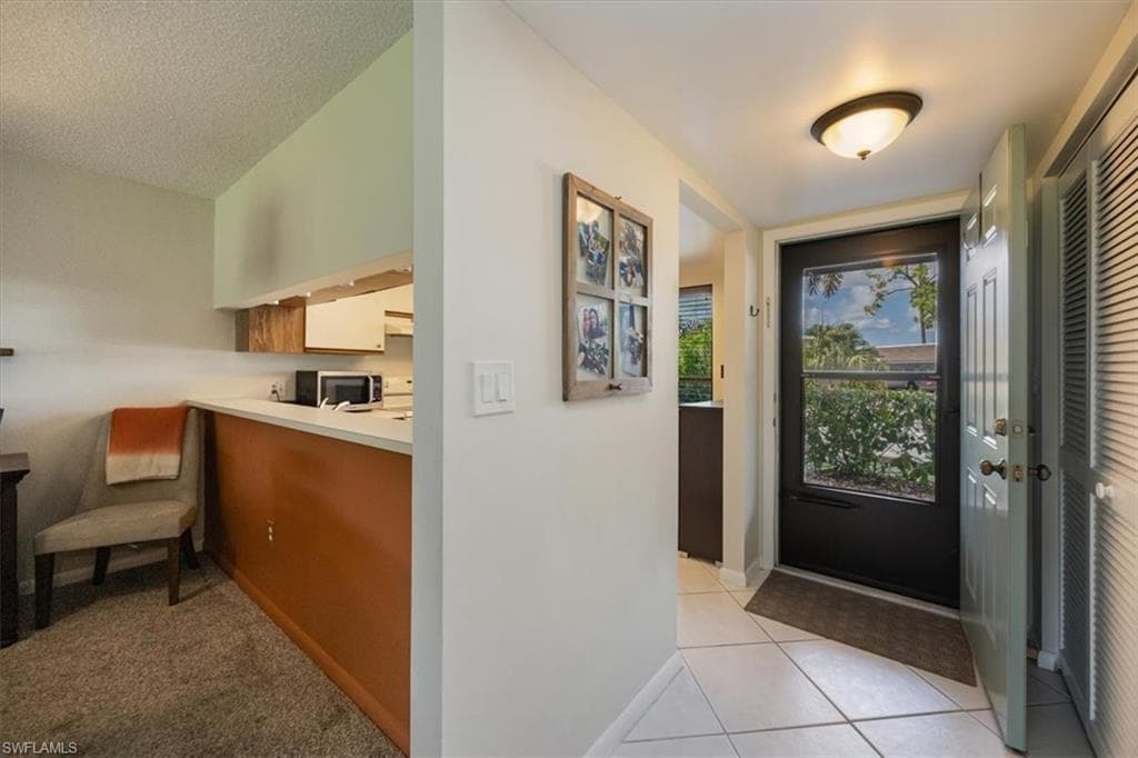 5741 Gage Ln 104d, Naples, FL 34113-3