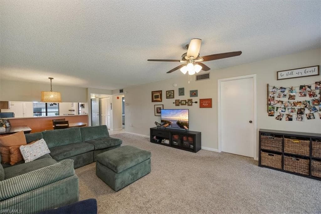 5741 Gage Ln 104d, Naples, FL 34113-6