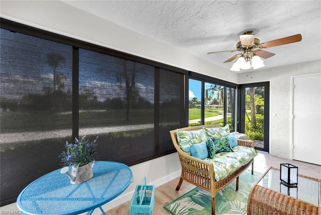 196 Albi Rd 5, Naples, FL 34112-19