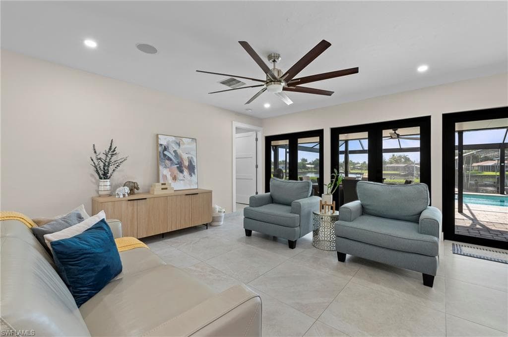 13396 Island Rd, Fort Myers, FL 33905-10