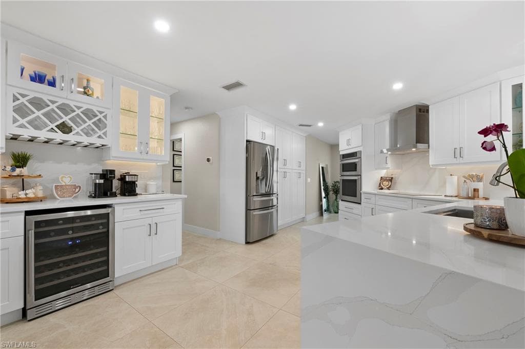 13396 Island Rd, Fort Myers, FL 33905-14