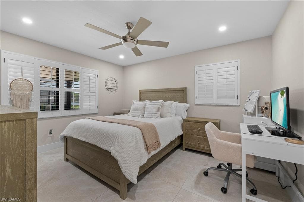 13396 Island Rd, Fort Myers, FL 33905-19