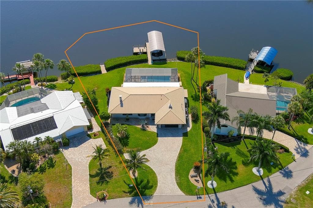 13396 Island Rd, Fort Myers, FL 33905-44