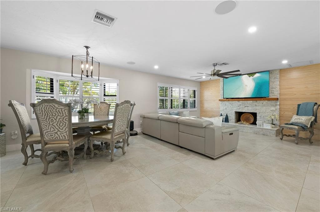 13396 Island Rd, Fort Myers, FL 33905-5