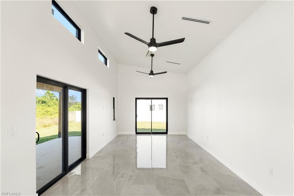919 Columbus Blvd S, Lehigh Acres, FL 33974-13
