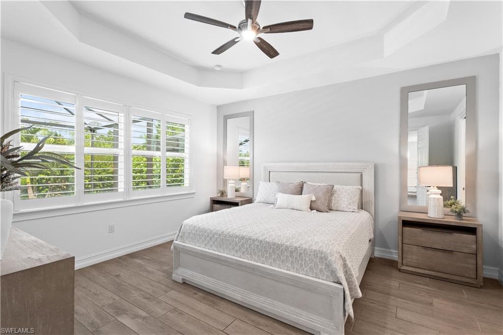 28013 Seasons Tide Ave, Bonita Springs, FL 34135-17