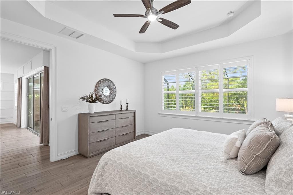 28013 Seasons Tide Ave, Bonita Springs, FL 34135-18