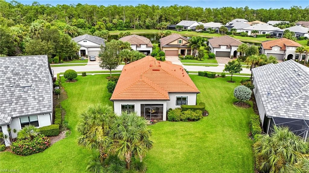 8874 Horned Lark Dr, Naples, FL 34120-31
