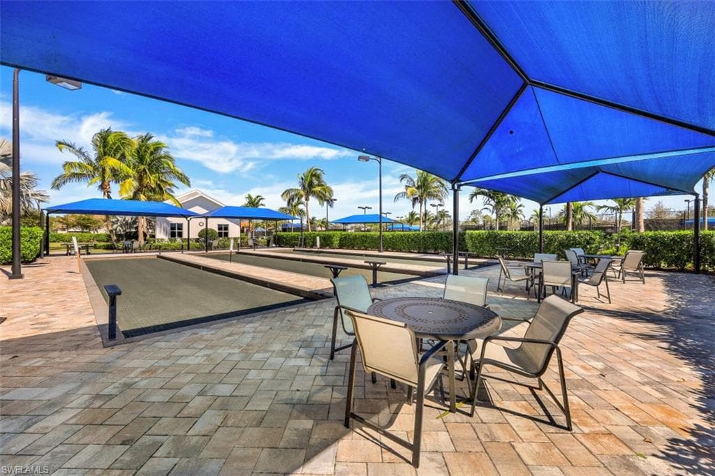 8874 Horned Lark Dr, Naples, FL 34120-44