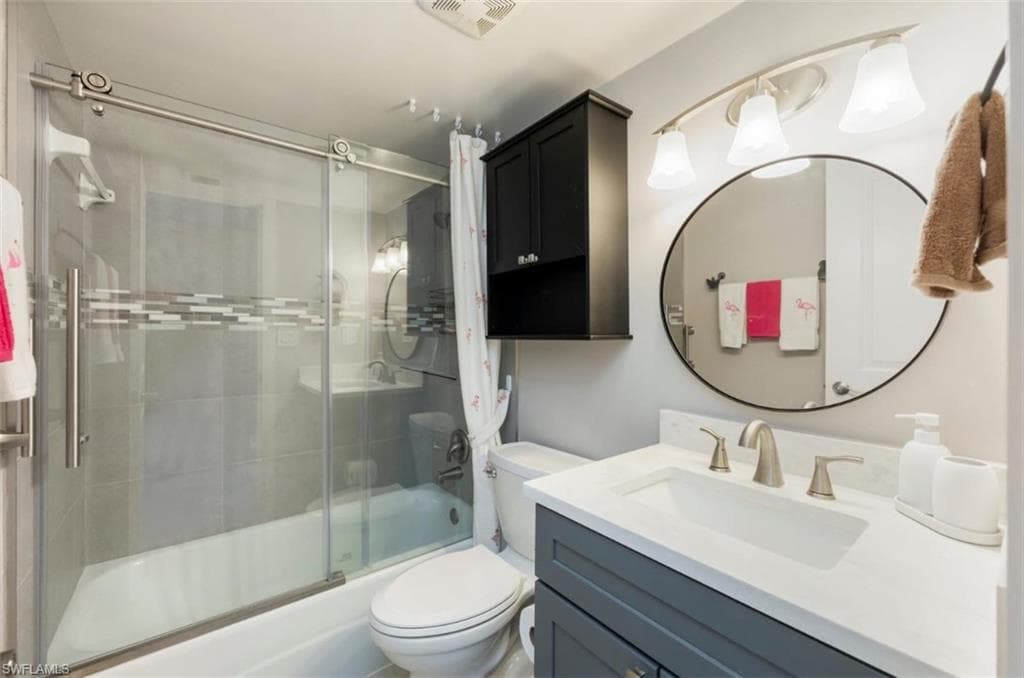 261 Banyan Blvd 104, Naples, FL 34102-17