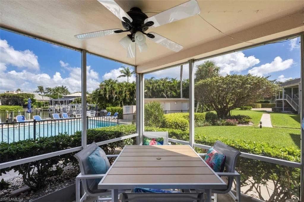 261 Banyan Blvd 104, Naples, FL 34102-19