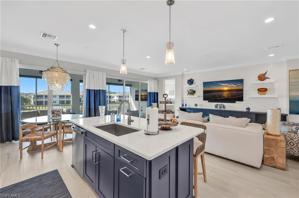 2621 Seychelles Cir 1806, Naples, FL 34112-9