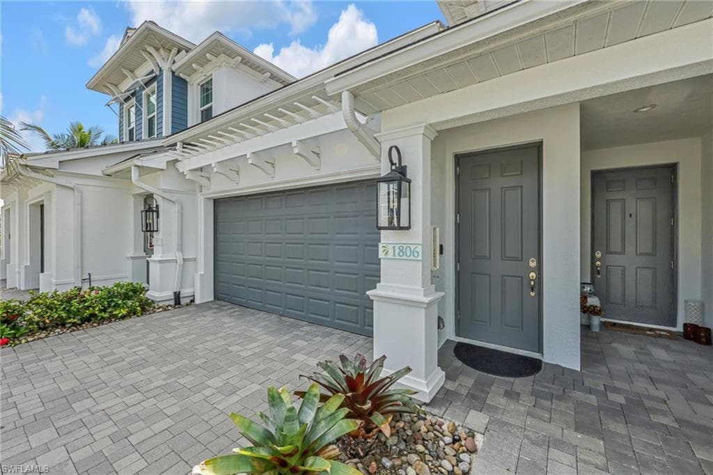 2621 Seychelles Cir 1806, Naples, FL 34112-27