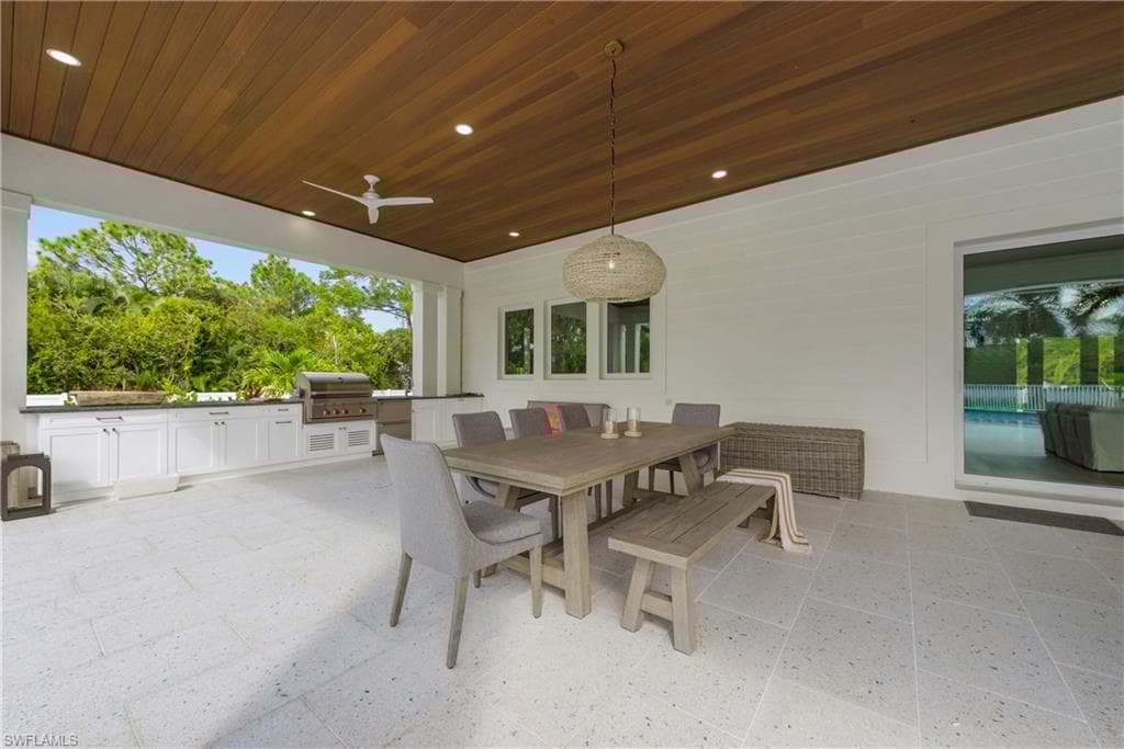 3136 Ravenna Ave, Naples, FL 34120-14