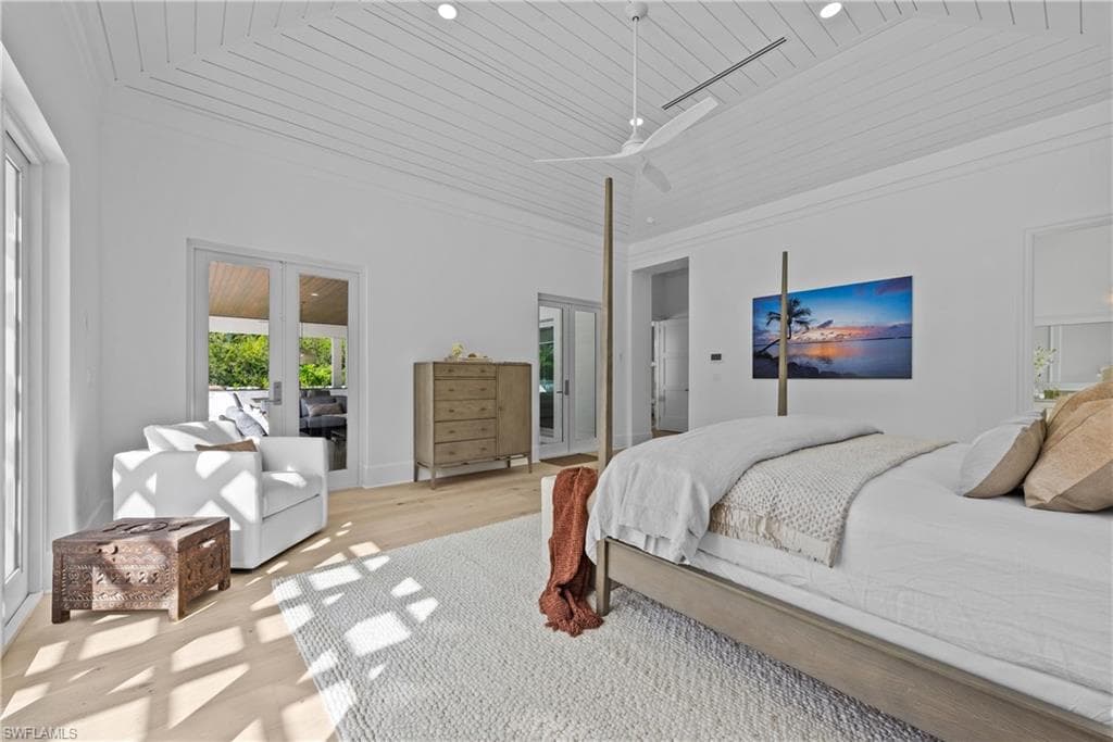 3136 Ravenna Ave, Naples, FL 34120-22