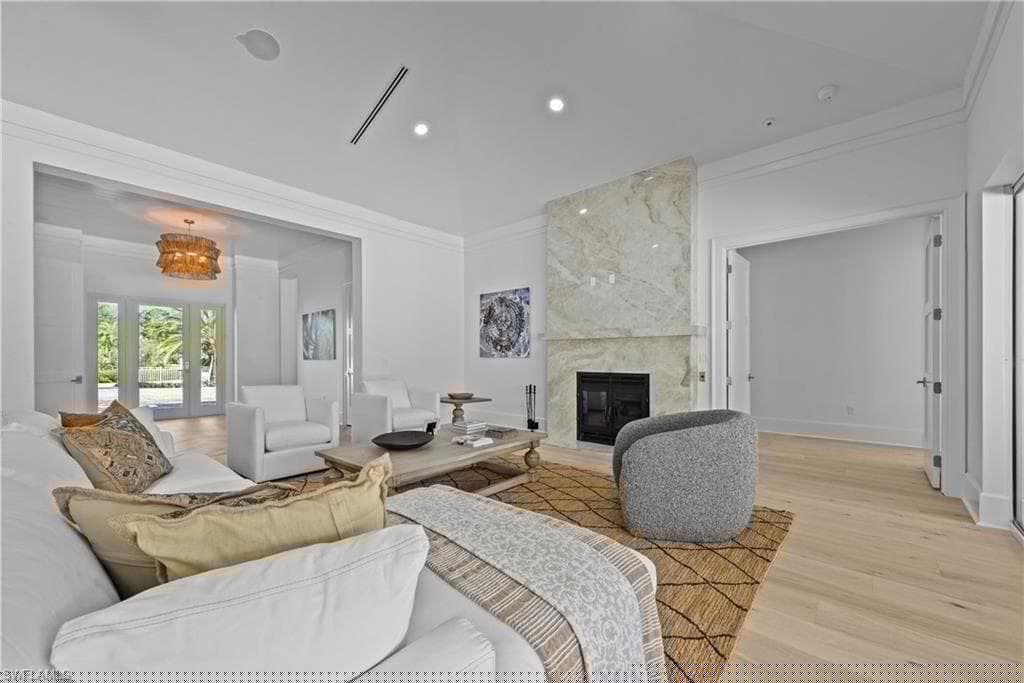 3136 Ravenna Ave, Naples, FL 34120-37