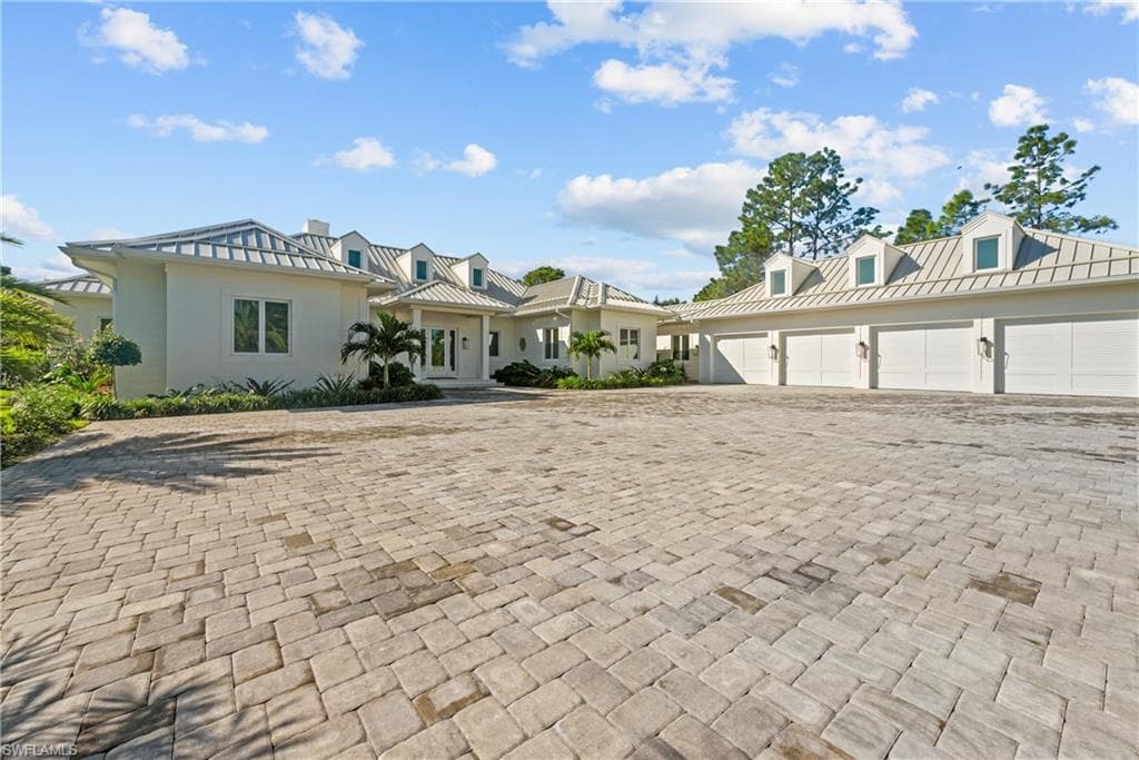 3136 Ravenna Ave, Naples, FL 34120-2